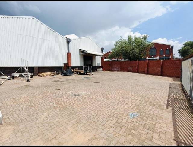 INDUSTRIAL PROPERTY TO RENT IN RANDJESPARK